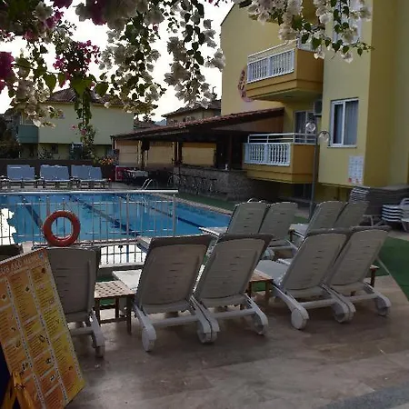 Apartment Club Ako
